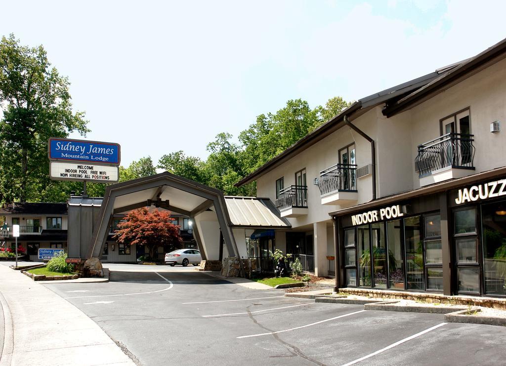 Sidney James Mountain Lodge Gatlinburg Bagian luar foto